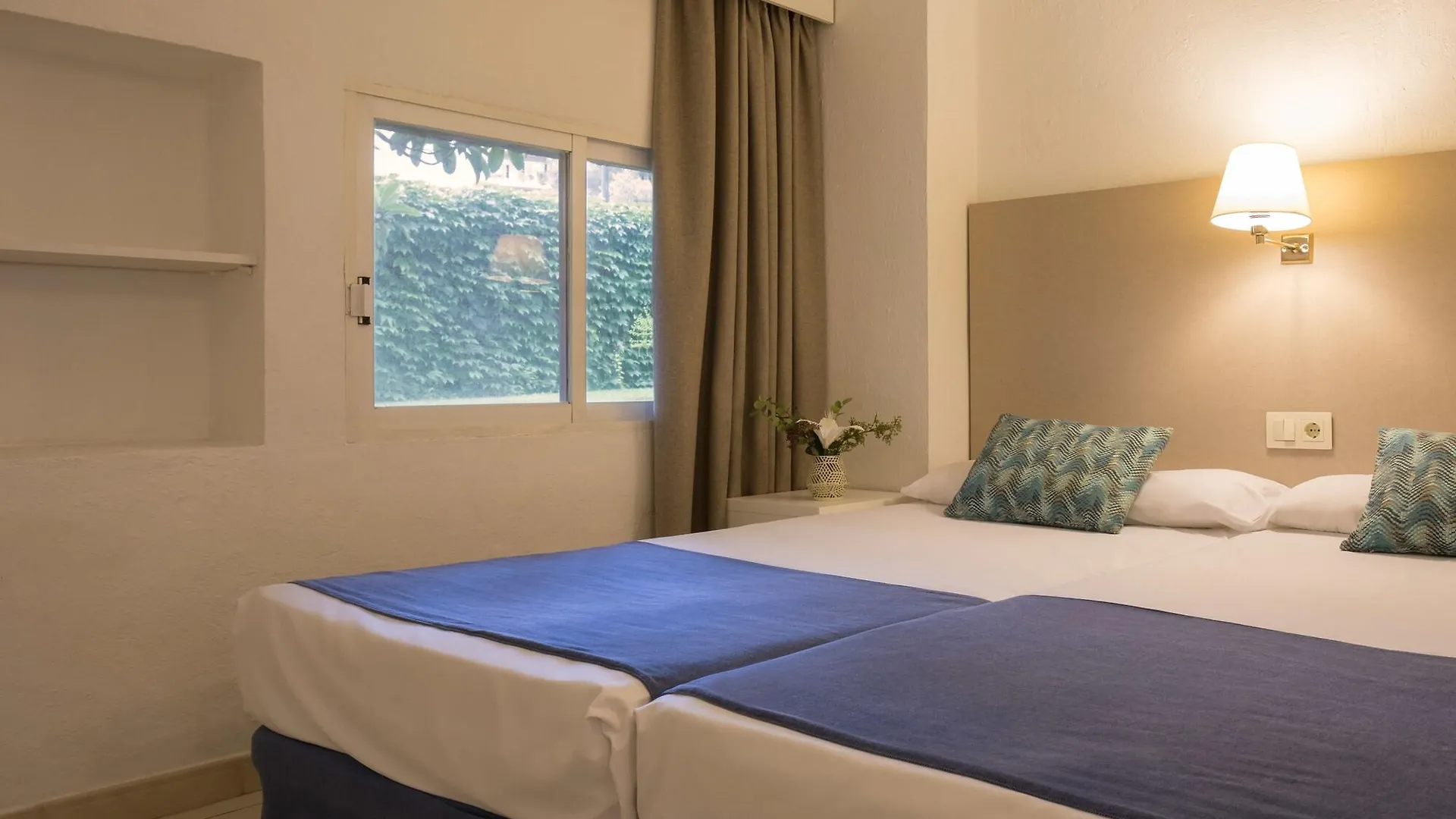Htop Caleta Palace #Htopbliss Platja d'Aro Hotel